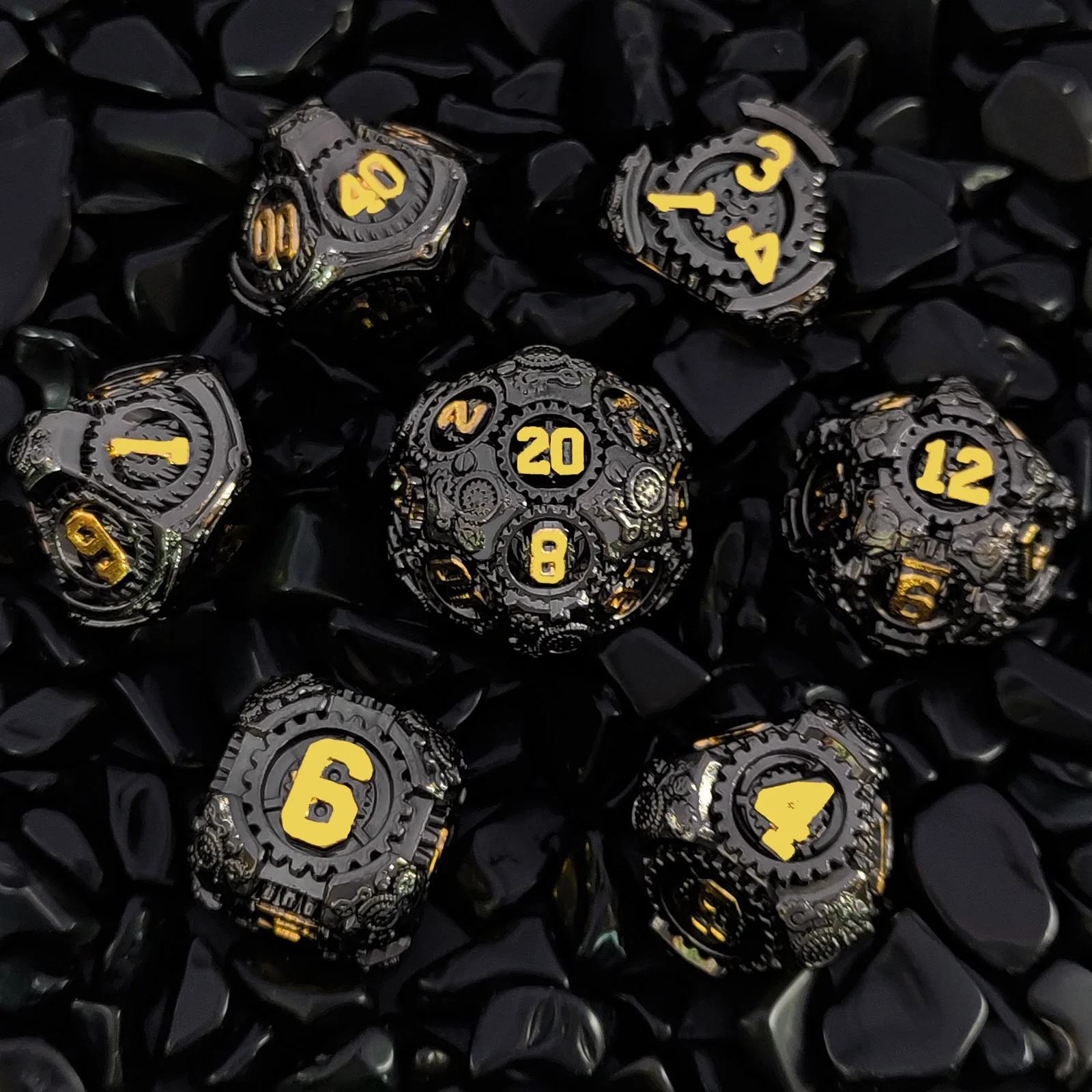 

7Pcs DND Metal Dice Set Gear Dice D&D Board Game Dungeons Dragon TRPG Polyhedral Black Gold Digital Dice Table Game D6~D20