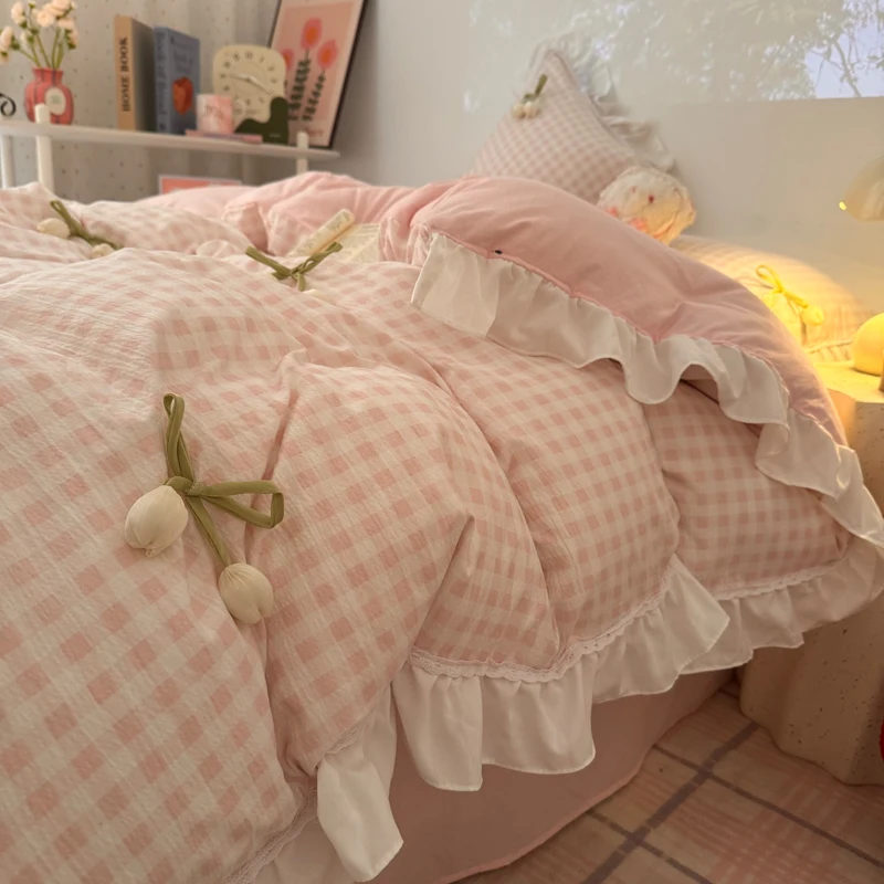 

Комплект постельного белья Ins Girls Tulip Pink Plaid 2026: Новинка, Принцесса, с оборками, размер Queen, простыня, пододеяльник и наволочки