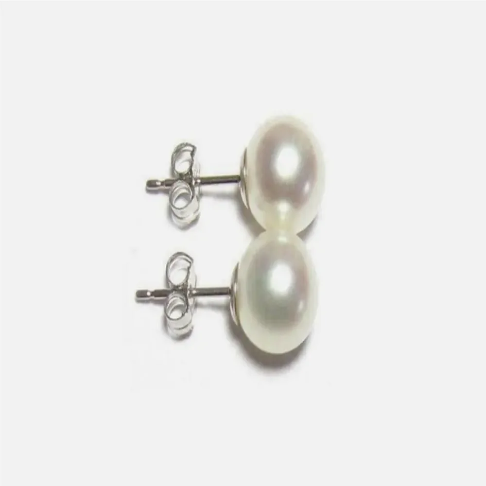 

Stunning AAAA 7-8mm round natural Akoya white pearl earrings, 14K white gold-