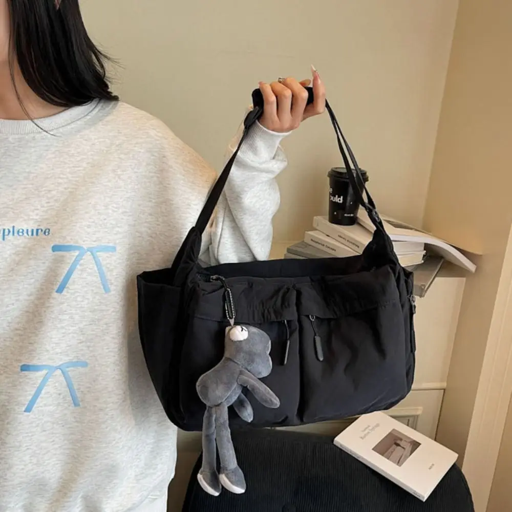 

Lightweight Nylon Tote Bag Spacious Capacity WaterResistant Multi-pocket Tote Bag Unisex Style Casual Design