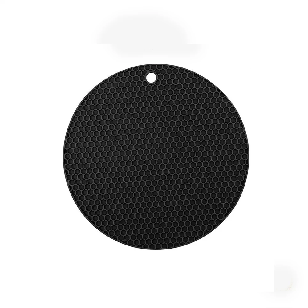 black circle-1pc