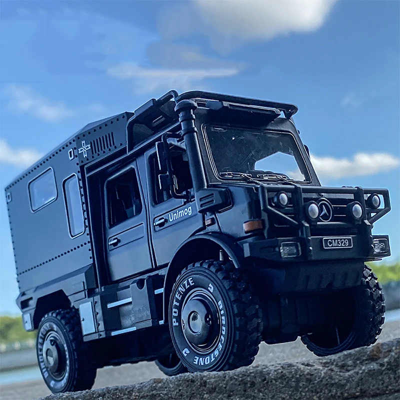 Metall Off Road RV 1:28 Unlm0g U5000 Legierung Hohe Präzision Auto Modell Sound Licht Zurückziehen Kind Geschenke Junge Spielzeug Sammlung display