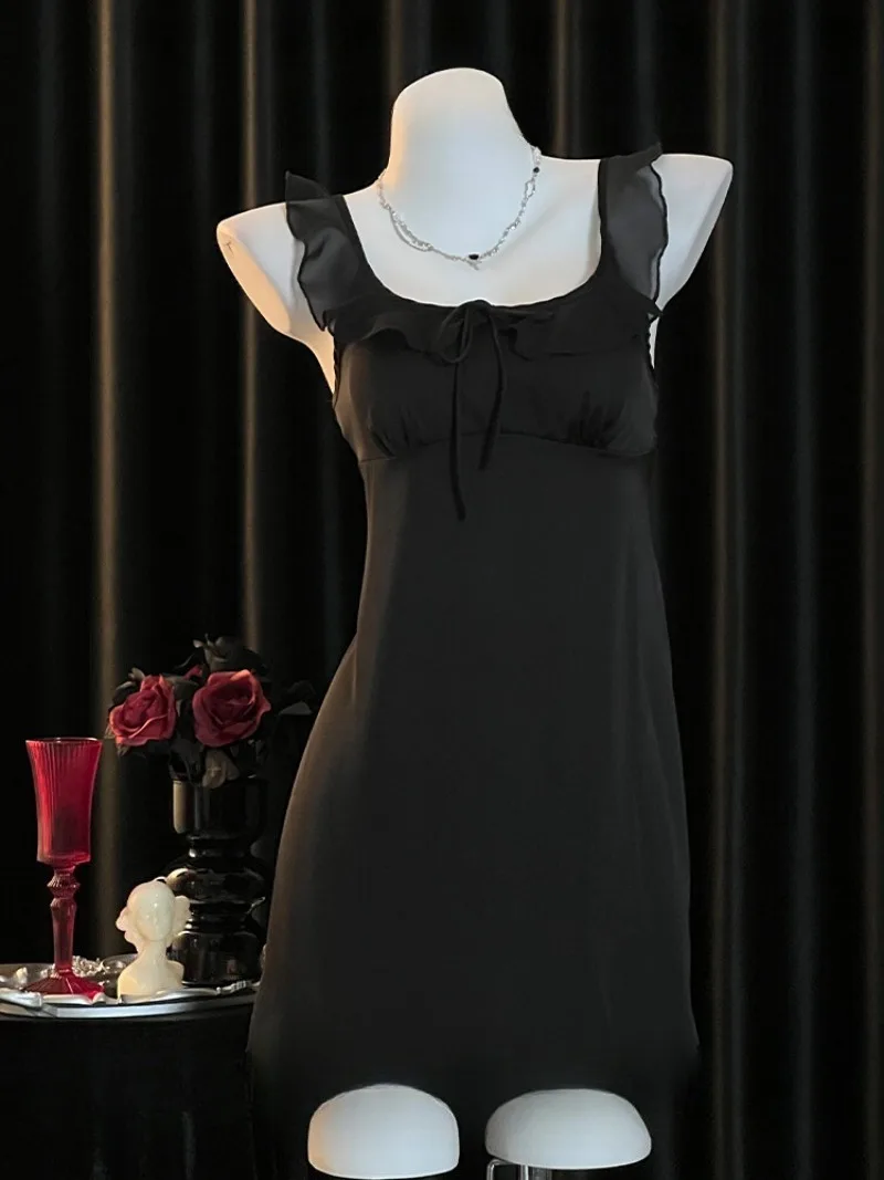 

Silk Halter Nightdress for Women,Sexy Comfortable Homewear with Sleeves Chest Pads,Lightweight Summer SleepwearPure Desire Style