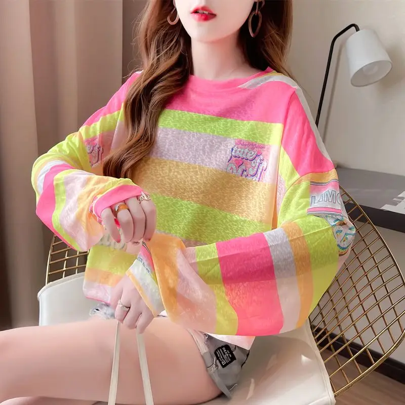 Casual Long Sleeved Sun Protection T-shirt for Women's Summer New Loose Slimming Breathable Multi-color Patchwork Striped Top