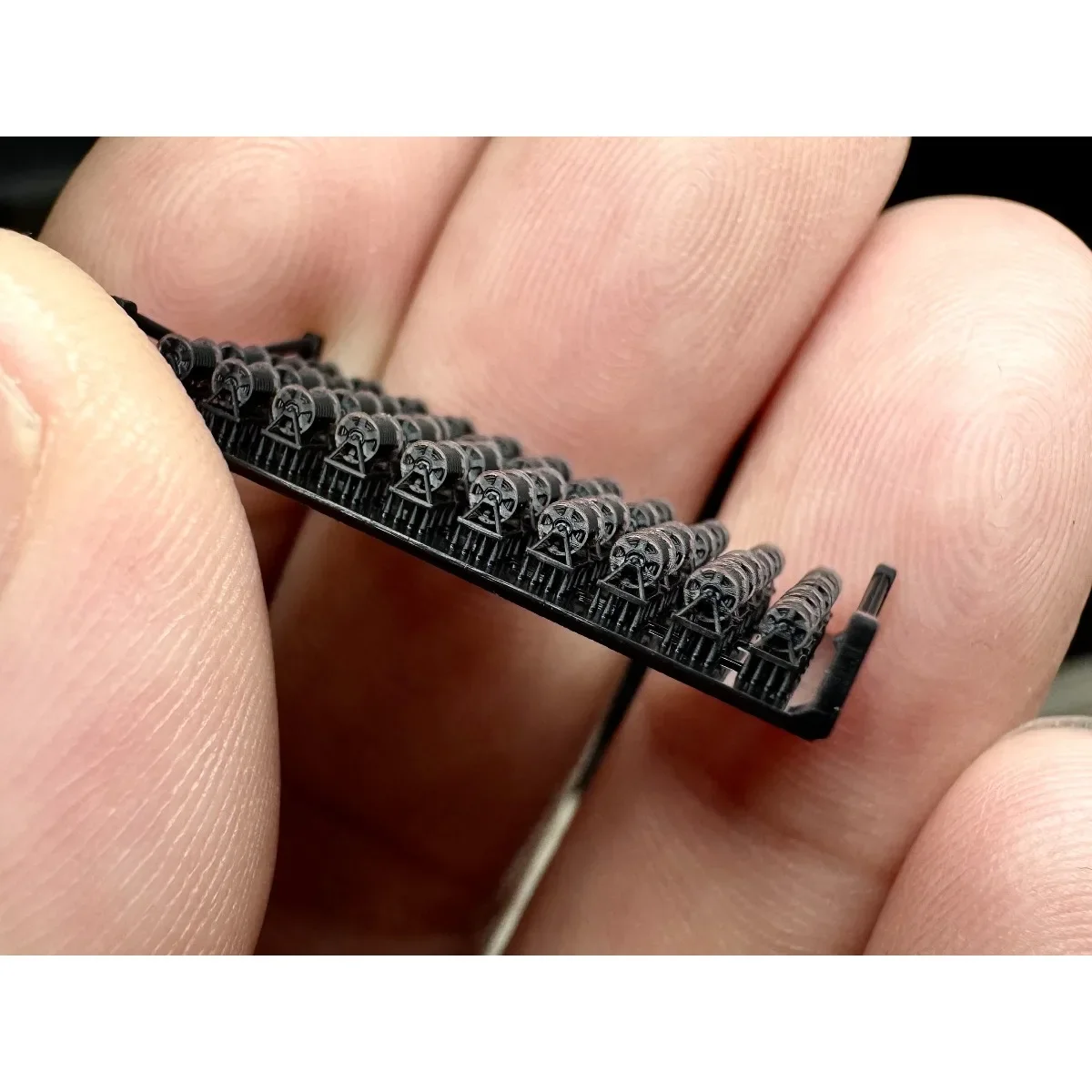 

MUYI MODEL R700021 1/700 IJN WIRE ROPE REELS (MEDIUM SIZE) Super detailed 3D Print Part
