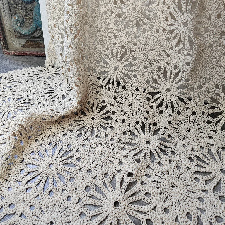 

High-end water-soluble disc rope embroidered lace fabric DIY women's cotton embroidery lace openwork cloth dress fabric By Meter