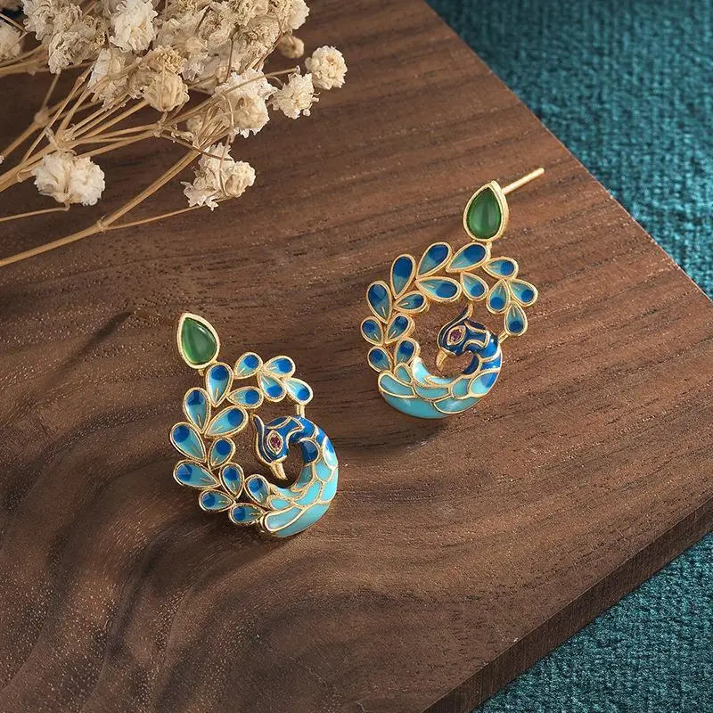Original Chinese style retro Hanfu cheongsam accessories enamel porcelain peacock earrings for women natural chrysoprase jewelry
