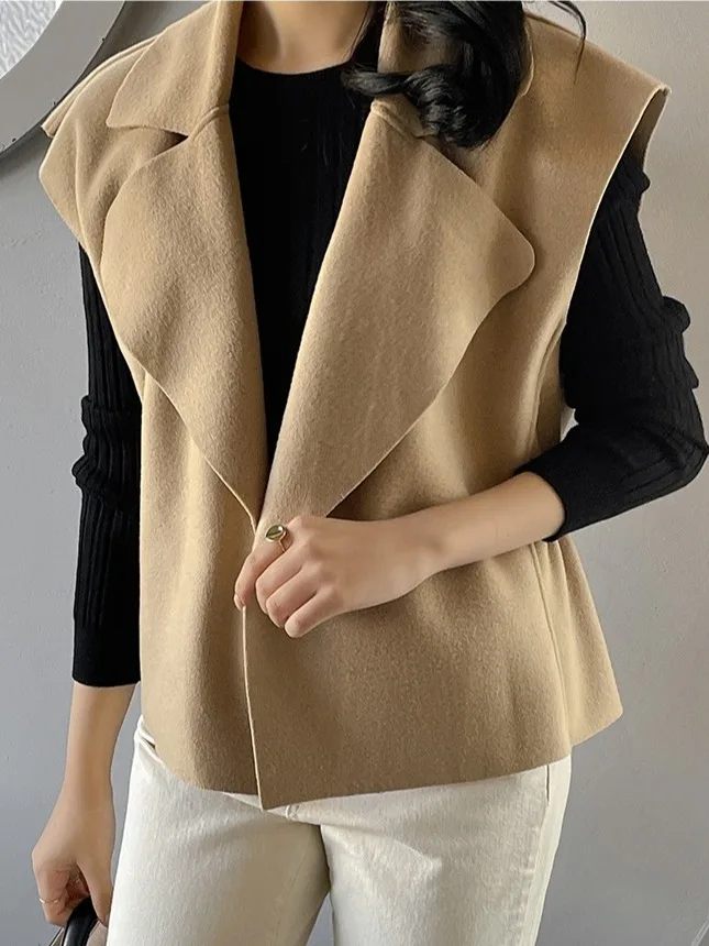 

Korean Sle Autumn New Woolen Vest Women Outerwear Loose Vintage oulder Pad Design Sense ort Pure Color Top