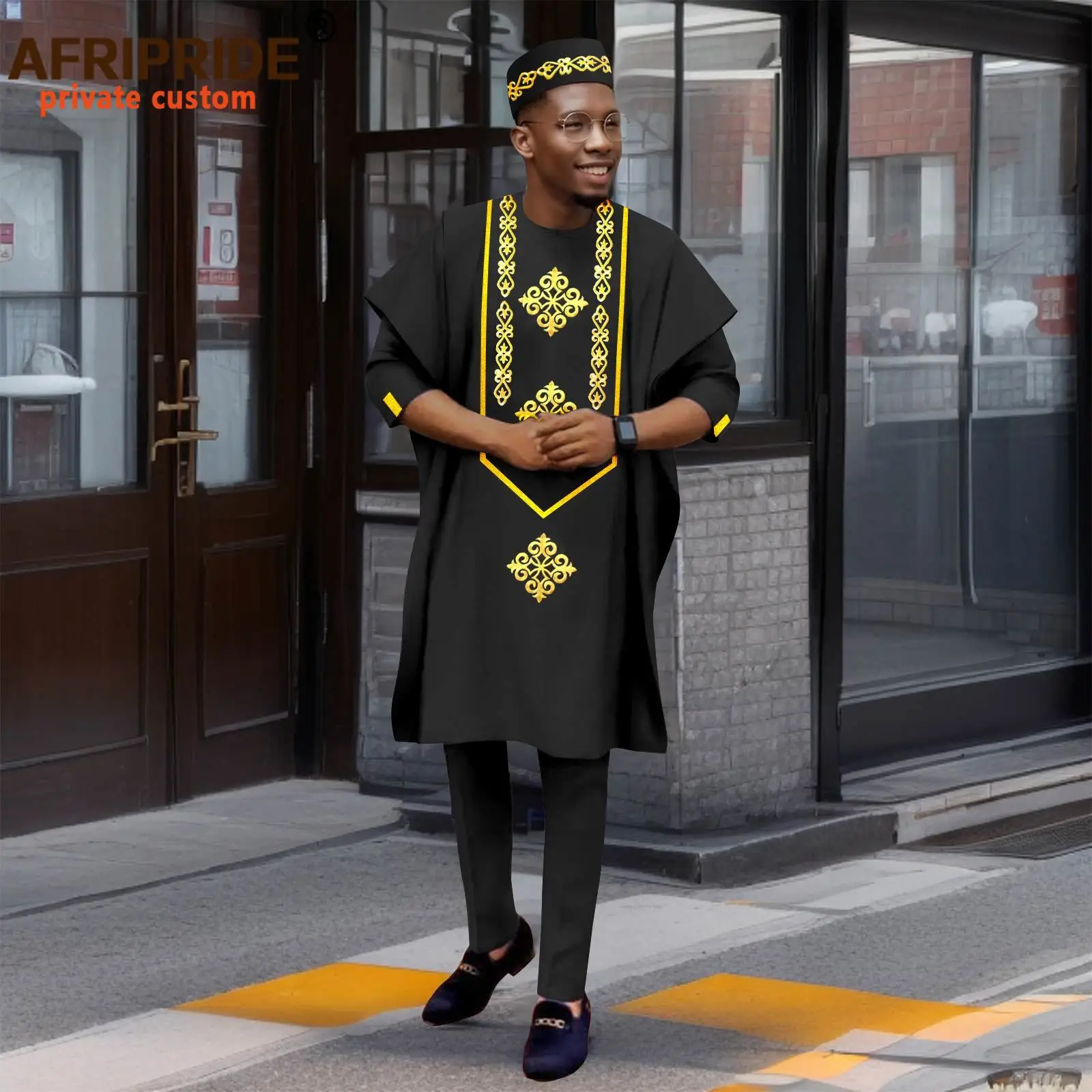 

African Traditional Clothing for Men Embroidery Agbada Robe Short Sleeve Shirts Pants Hats 4 Piece Set Dashiki Kaftan 2516002