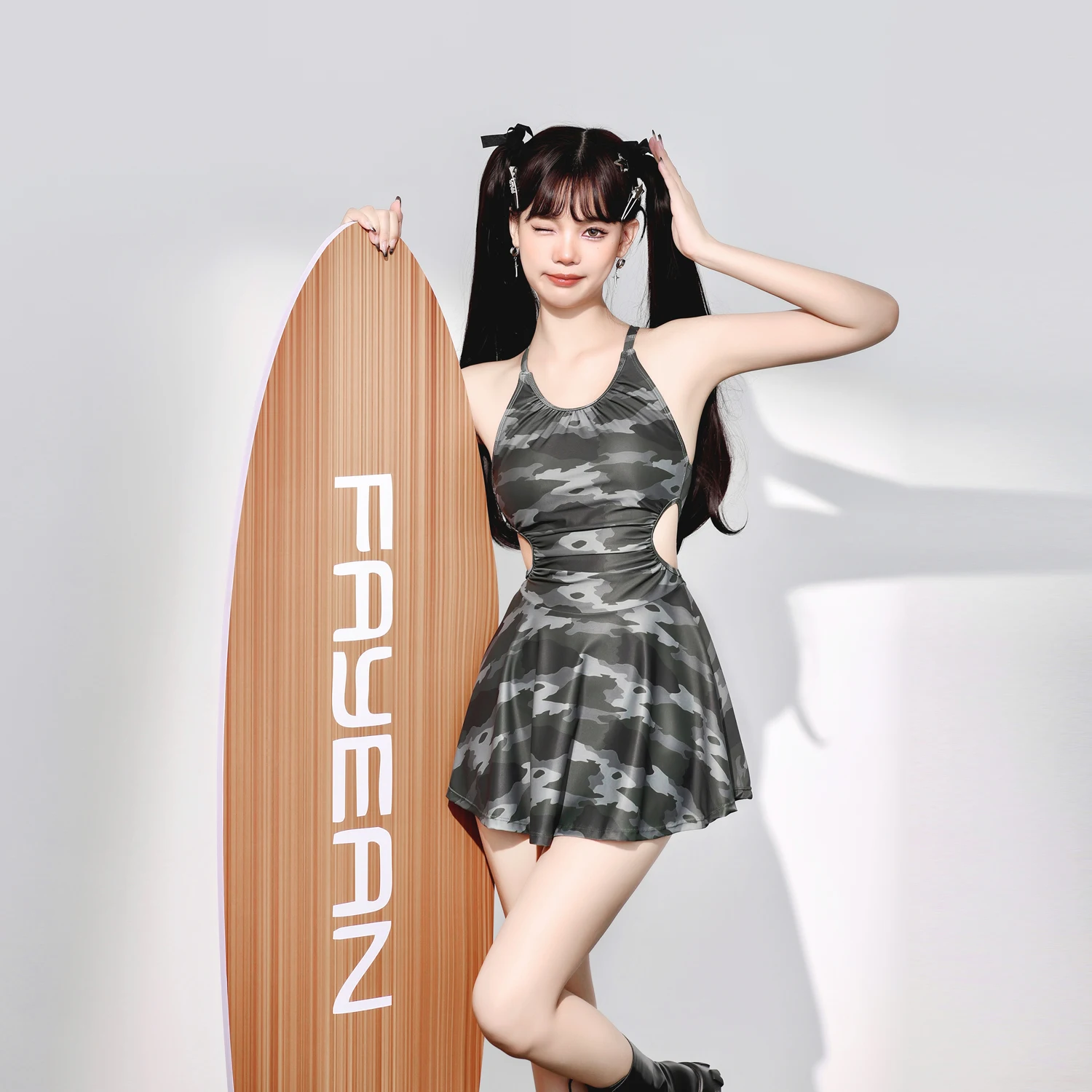 New 2025 Women's Chic Sleeveless Conservative Dress Style One-piece Swimsuit Summer Sexy Hollow Backless High-waisted Swimwear