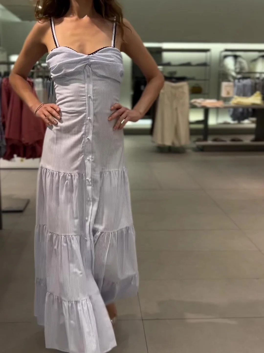 

Elegant Striped Layered Ruffled Suspender Dress Women V-Neck Sleeveless Backless A-Line Dress 2025 Summer Ladies Robe