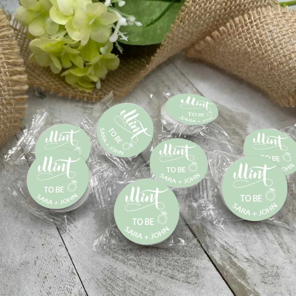 Customized wedding groom and bride name gift stickers, party candy and commemorative gift decoration sealing stickers