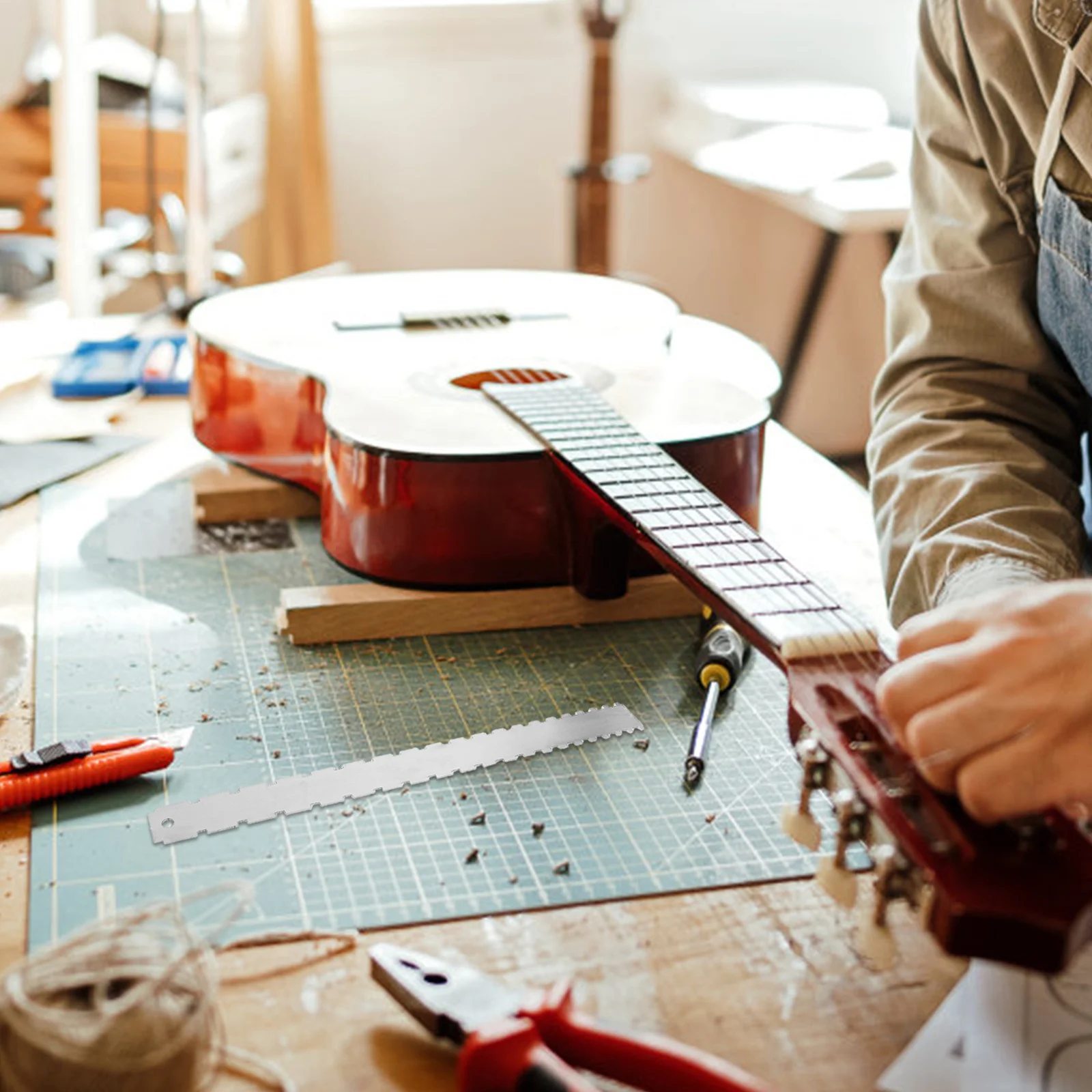 

1Set Guitar String Distance Measuring Ruler Stainless Steel Action Gauge Notched Straight Edge Radius Gauge for Guitar Setup