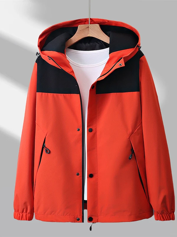 

Ветрозащитный и водонепроницаемый костюм с капюшоном для активного отдыха, спорта и альпинизма, мужской и женский, цельный, с подкладкой из флиса.