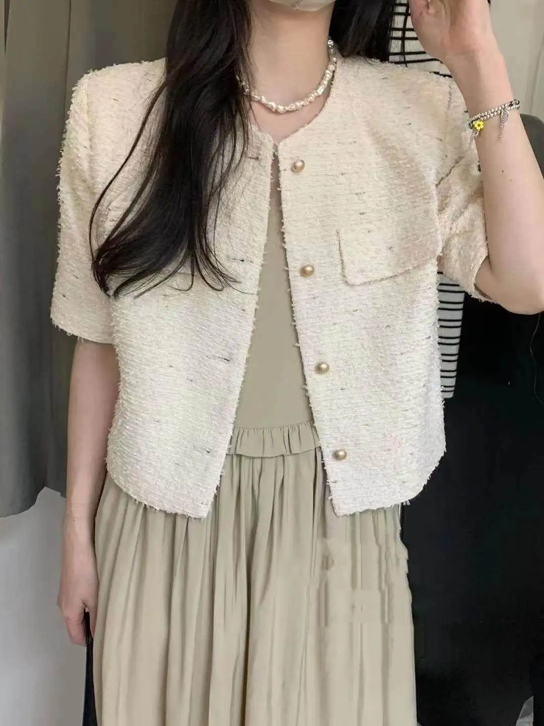 

Женская летняя элегантная твидовая куртка с круглым вырезом и коротким рукавом, однобортная, свободного кроя, укороченная верхняя одежда