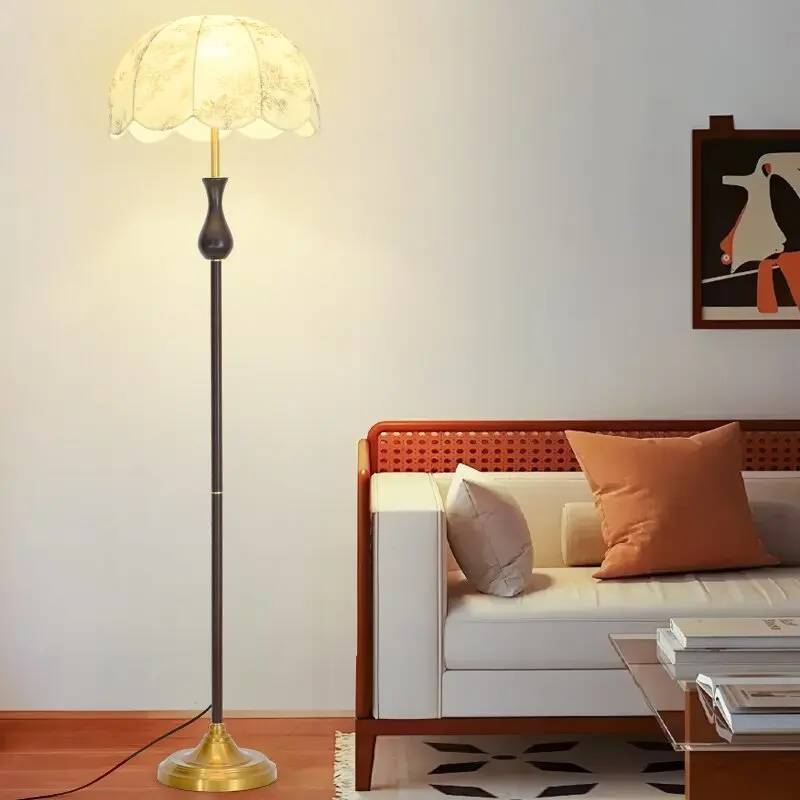 

Floor lamp, fabric, living room, bedroom, high-end, medieval, simple