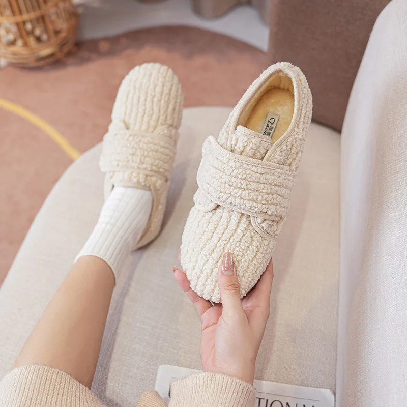 2023Winter New Plush Shoes for Women's OutwearPlush Plus Thickened One Foot Padded Bean Shoes Lamb Plush Thick Sole Cotton Shoes