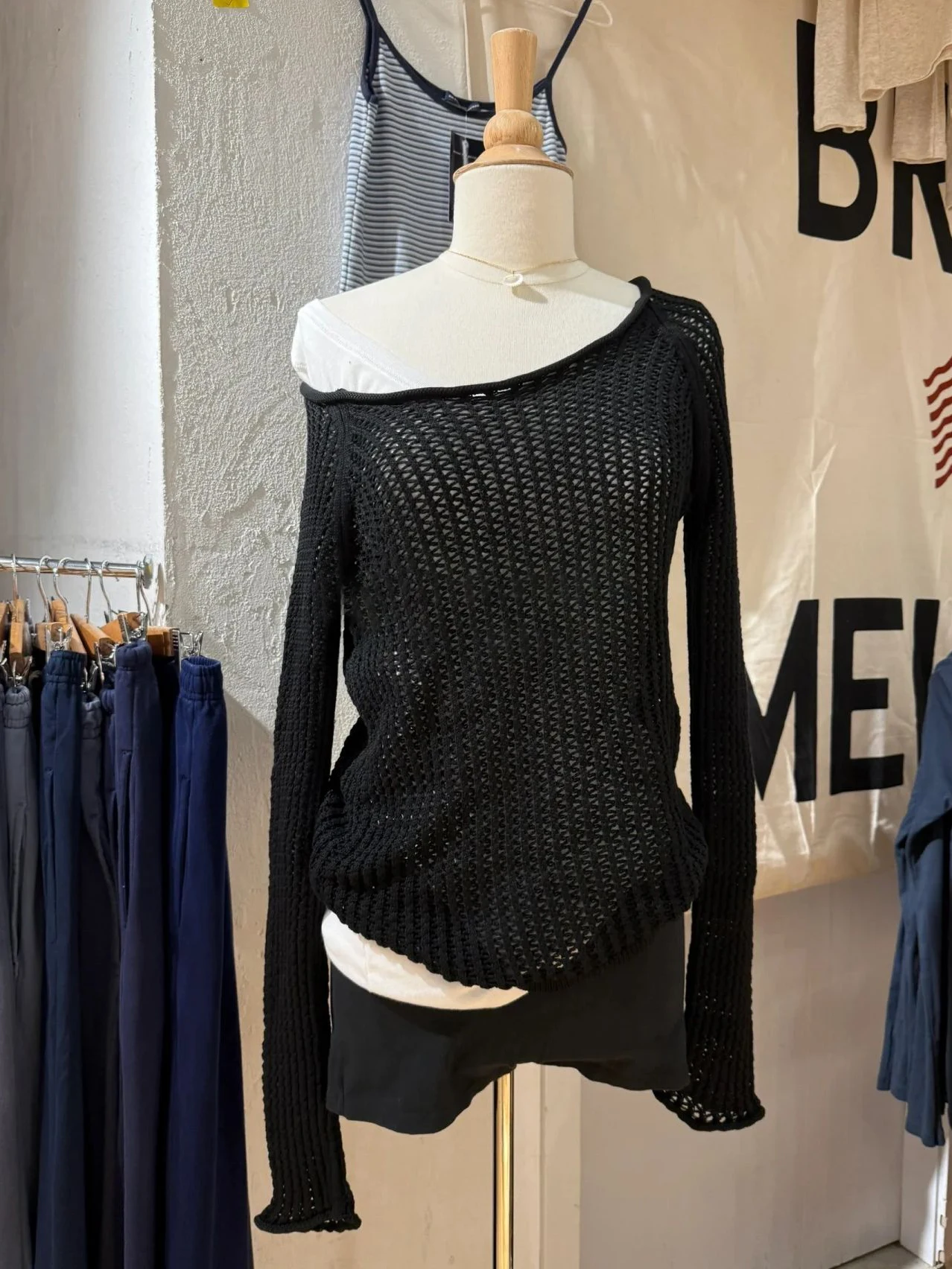 Hollow Out Knitted Long Sleeve T-Shirt Woman Autumn Raw Hem Scoop Neck Black Smock Female Vintage Streetwear Tee Shirt Tops New