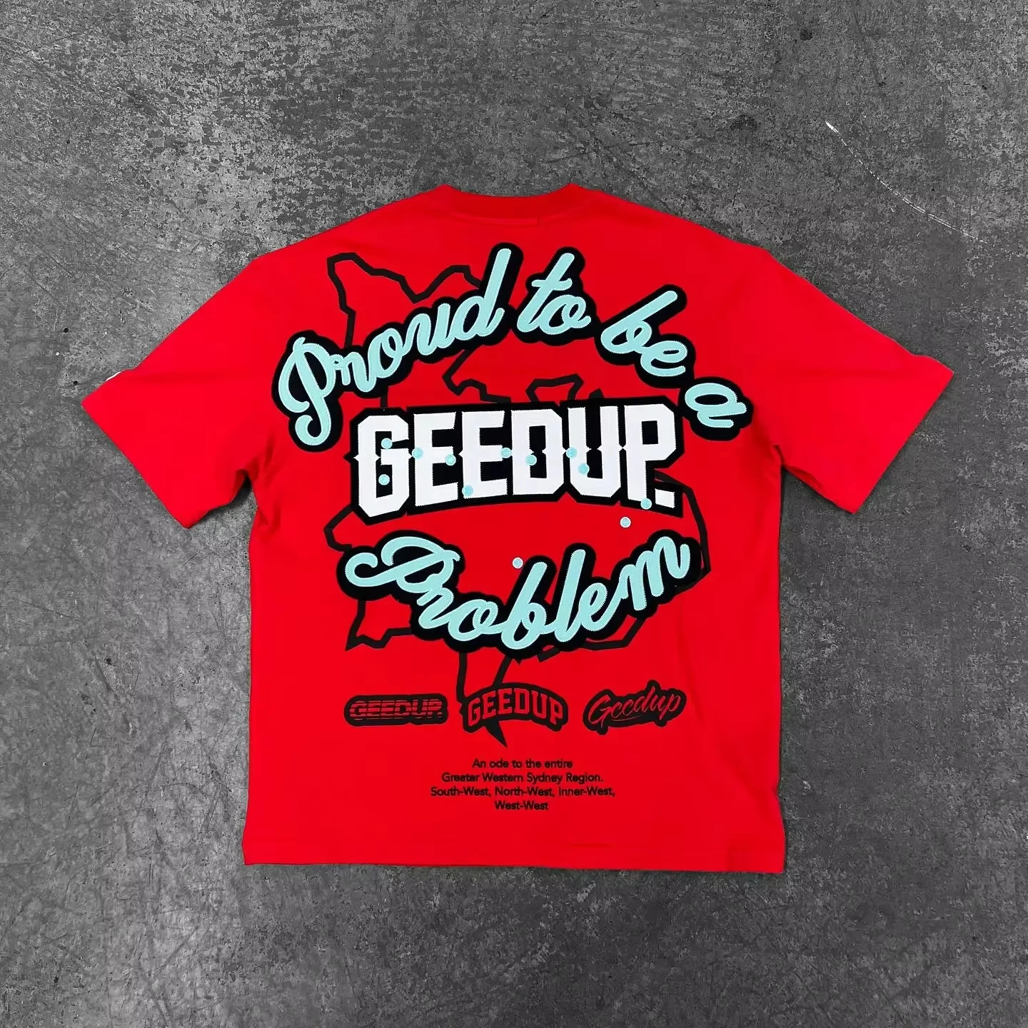 2026 Retro Script Letter Graphic T-Shirt, Curved Text Back Print, Loose Streetwear Casual Black Short Sleeve Tee for Men Women