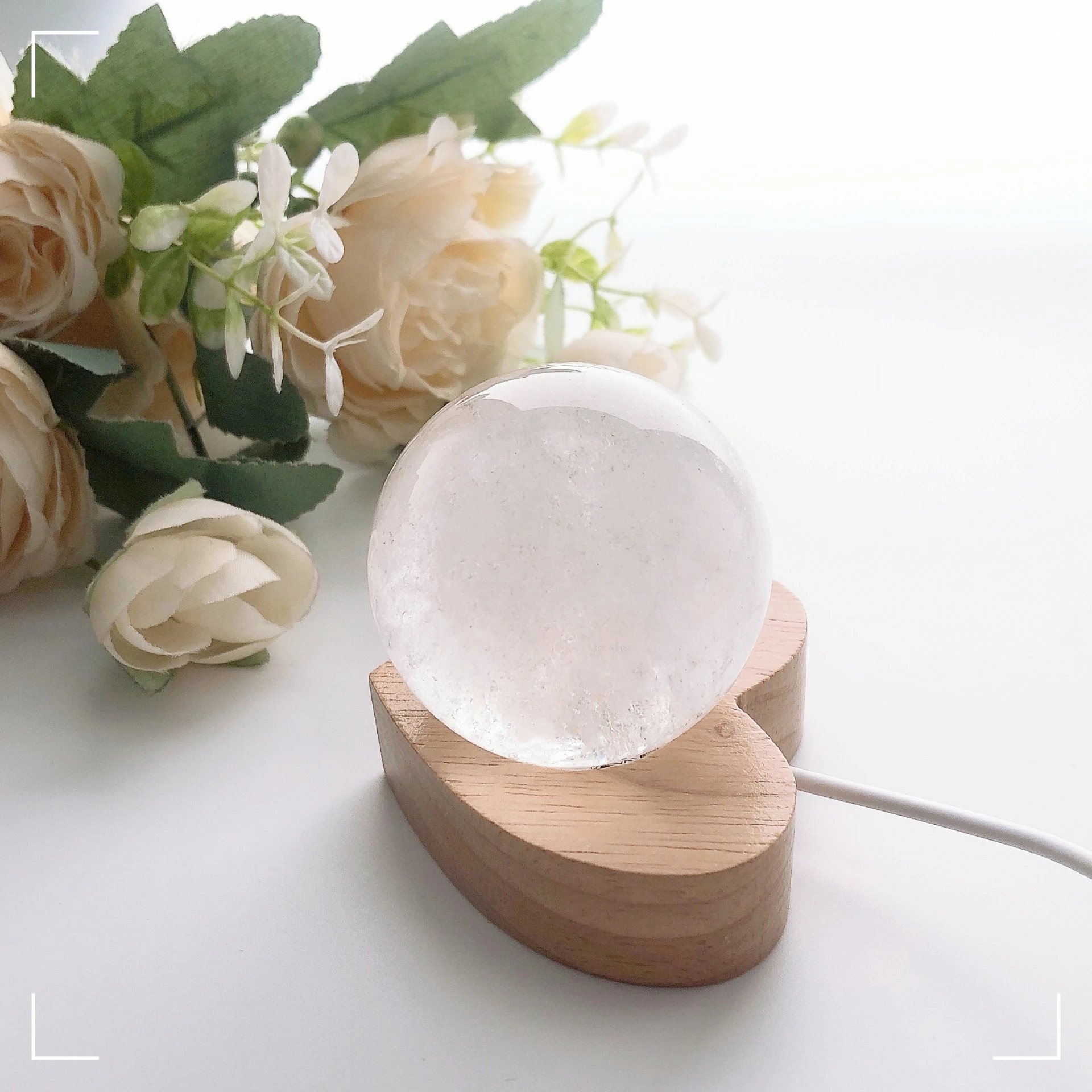 Heart Shape LED Crystal Sphere Stand Night Light Wooden Bracket Crystal Ball Base Sphere Holder Night Lamp Stand Room Home Decor