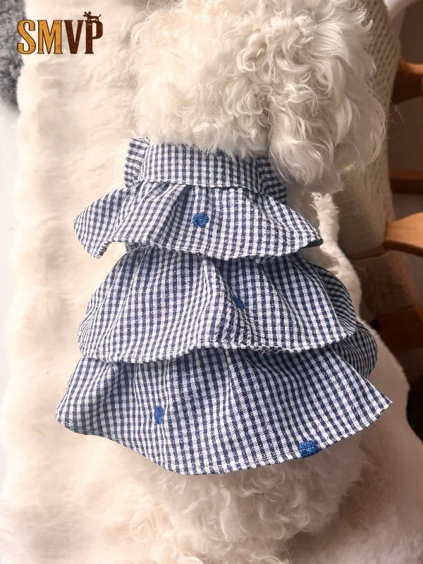 

Spring and Summer Original Korean Blue and White Plaid Flower Embroidery Suspender Cake Dress Pet Cat Puppy Dress Clothing