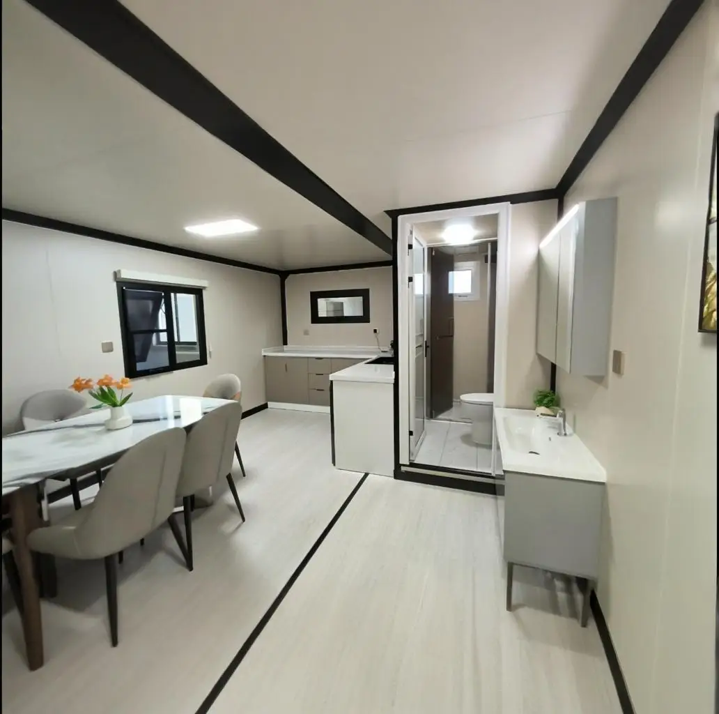 Tirai Kaca Dinding Baja Rumah Kontainer yang Dapat Diperluas Pencegahan Salju yang Dapat Dilipat untuk Penggunaan Hotel dan Villa