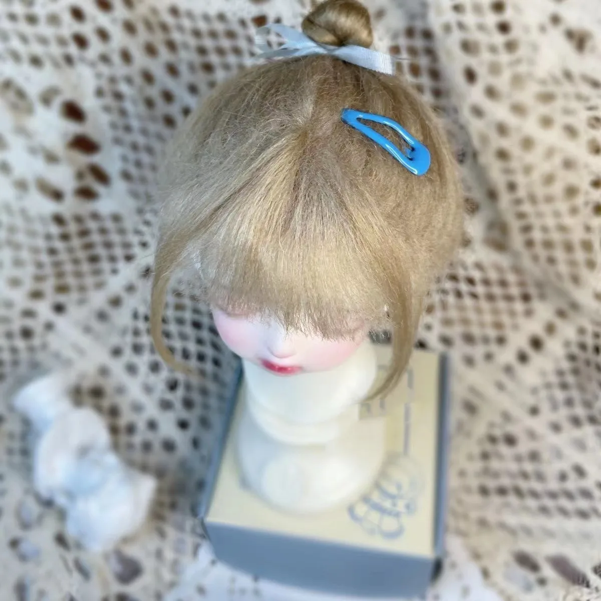 1/6 BJD soft hair mesh doll wig ,beige or brown wig 1 piece