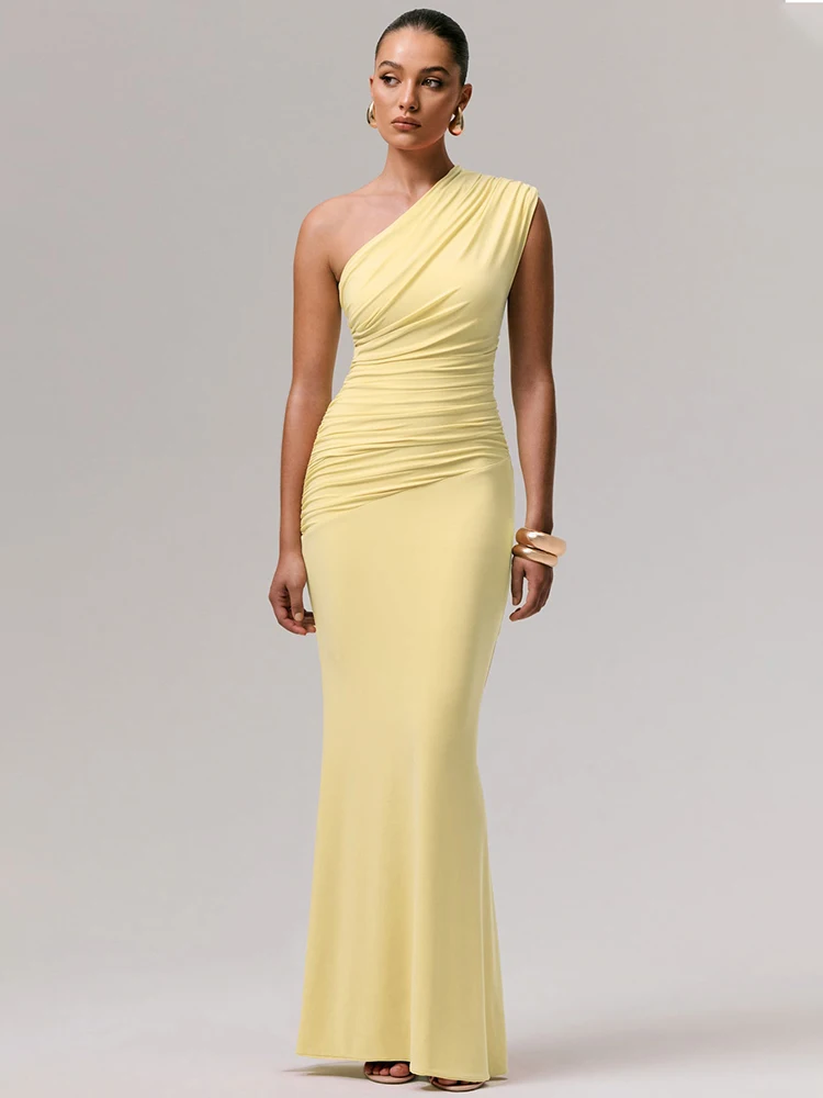 #15 Cheap Prom Ball Gowns Worth Buying