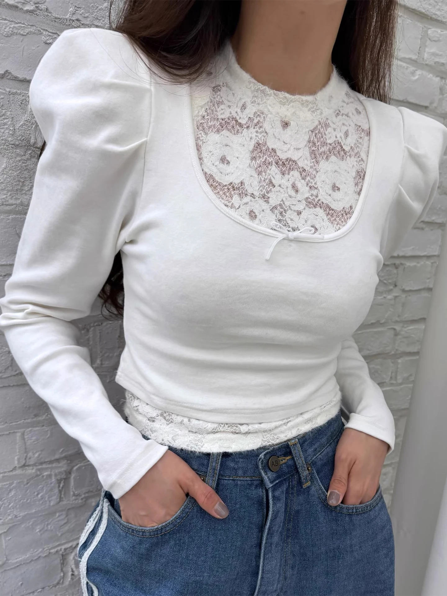 섹시 레이스 스플라이싱 페이크 투피스 티셔츠 여성 슬림핏 롱 슬리브 탑 패셔너블 캐주얼 슬레 버블 슬리브 라운드 넥