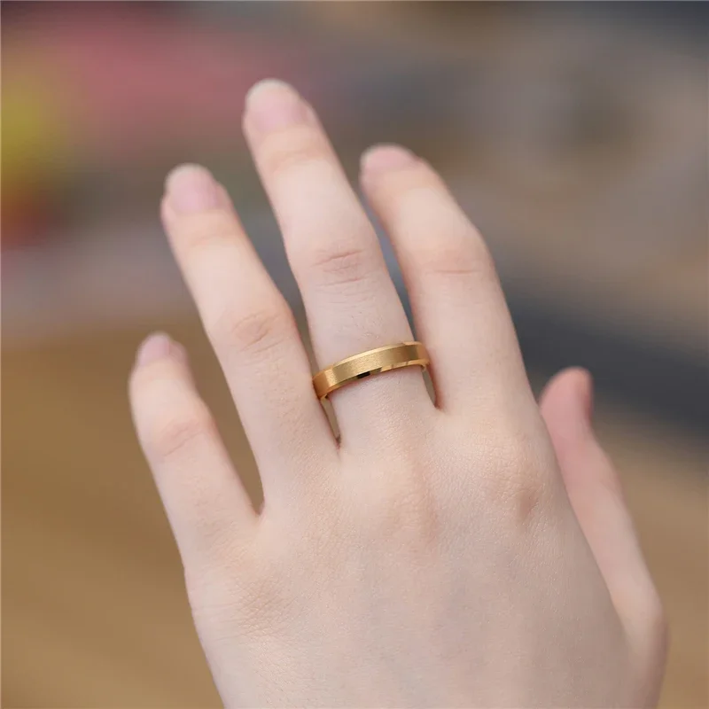 Tigrade Gold Plated Wedding Ring for Women 2/4/6/8mm Wide Brushed Tungsten Men's Ring Luxury Anniversary Jewelry for Couple Gift