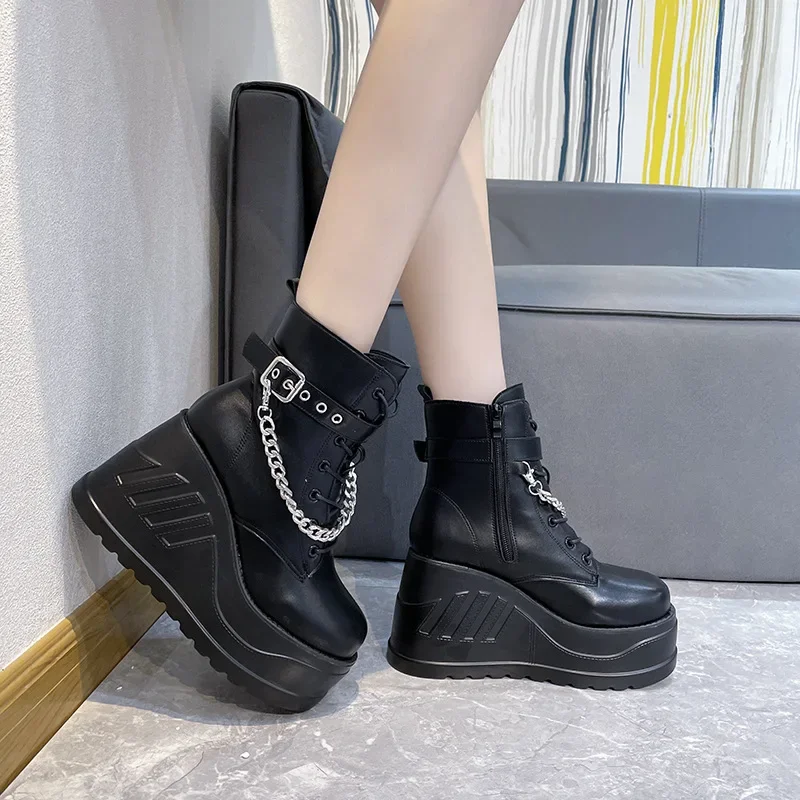 Side Zip Women Platform Shoes Black Gothic Buckle Pu Leather Woman Creeper Punk Boots Female Black High Heel Ankle Short Boots