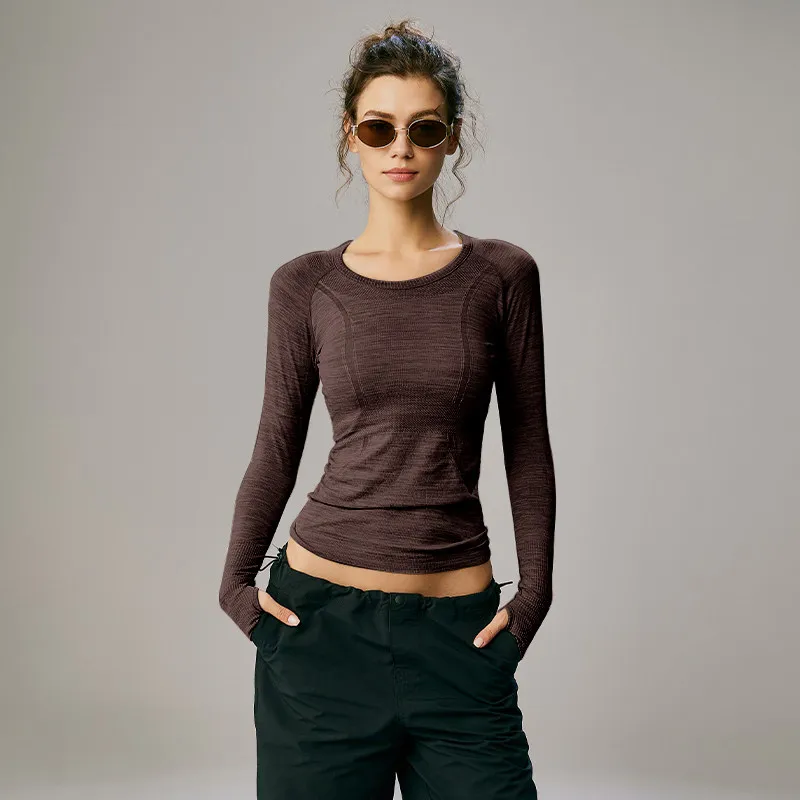 Nahtloses Yoga-T-Shirt für Damen, Sport-Top mit Rundhalsausschnitt, schmal geschnitten, langärmelig, für Laufen, Fitness, Workout, Gym – Detail 34