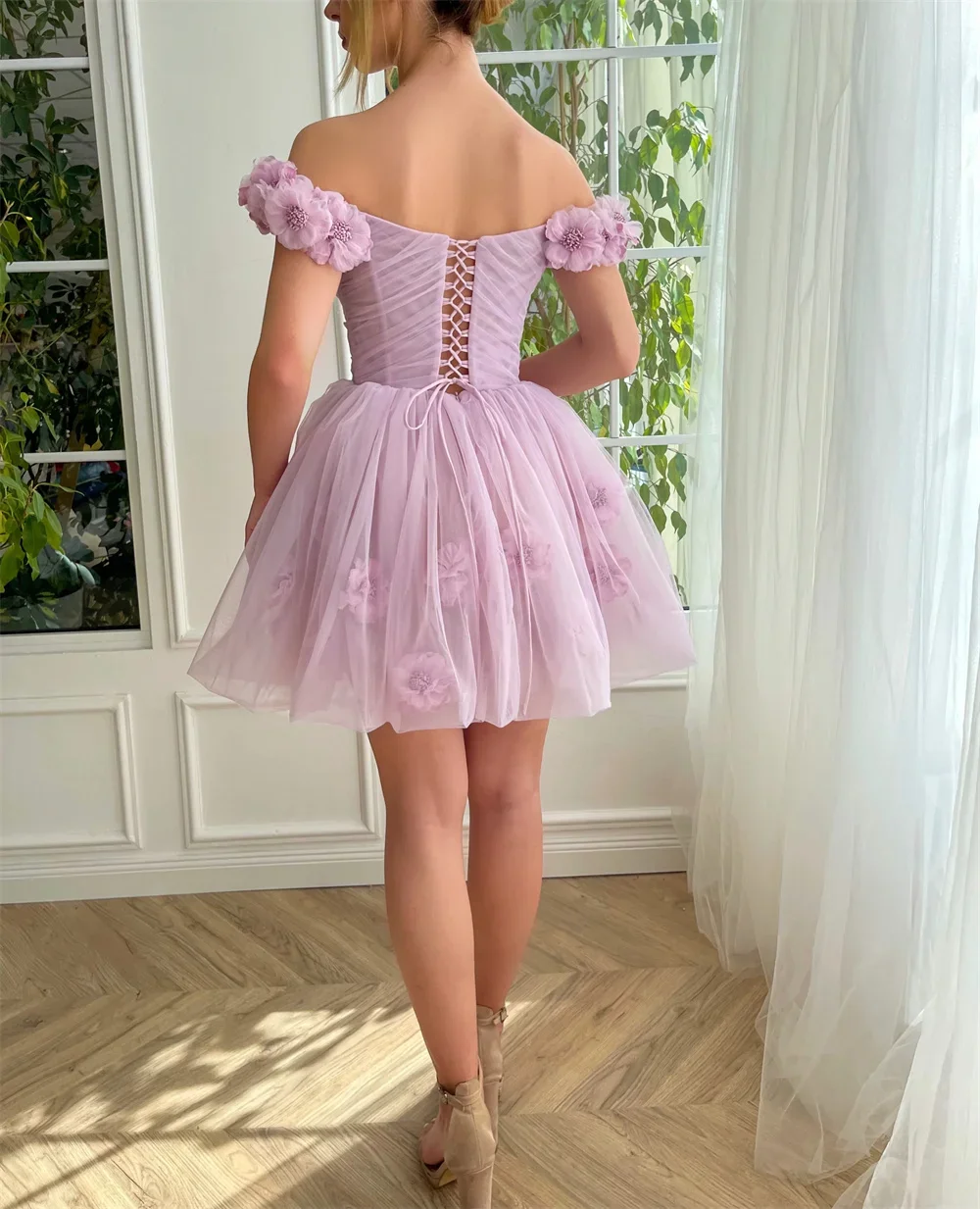 Elegantes lila Blumen-Minikleid, Abschlussballkleid, Heimkehrkleid, formelles Anlasskleid, besondere Anlässe, individuell gestaltet