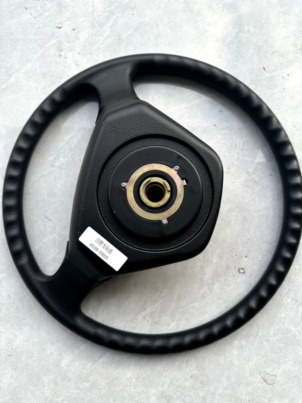 Steering Wheel For HINO 700 Profia Truck Only Suitable For China HINO 700