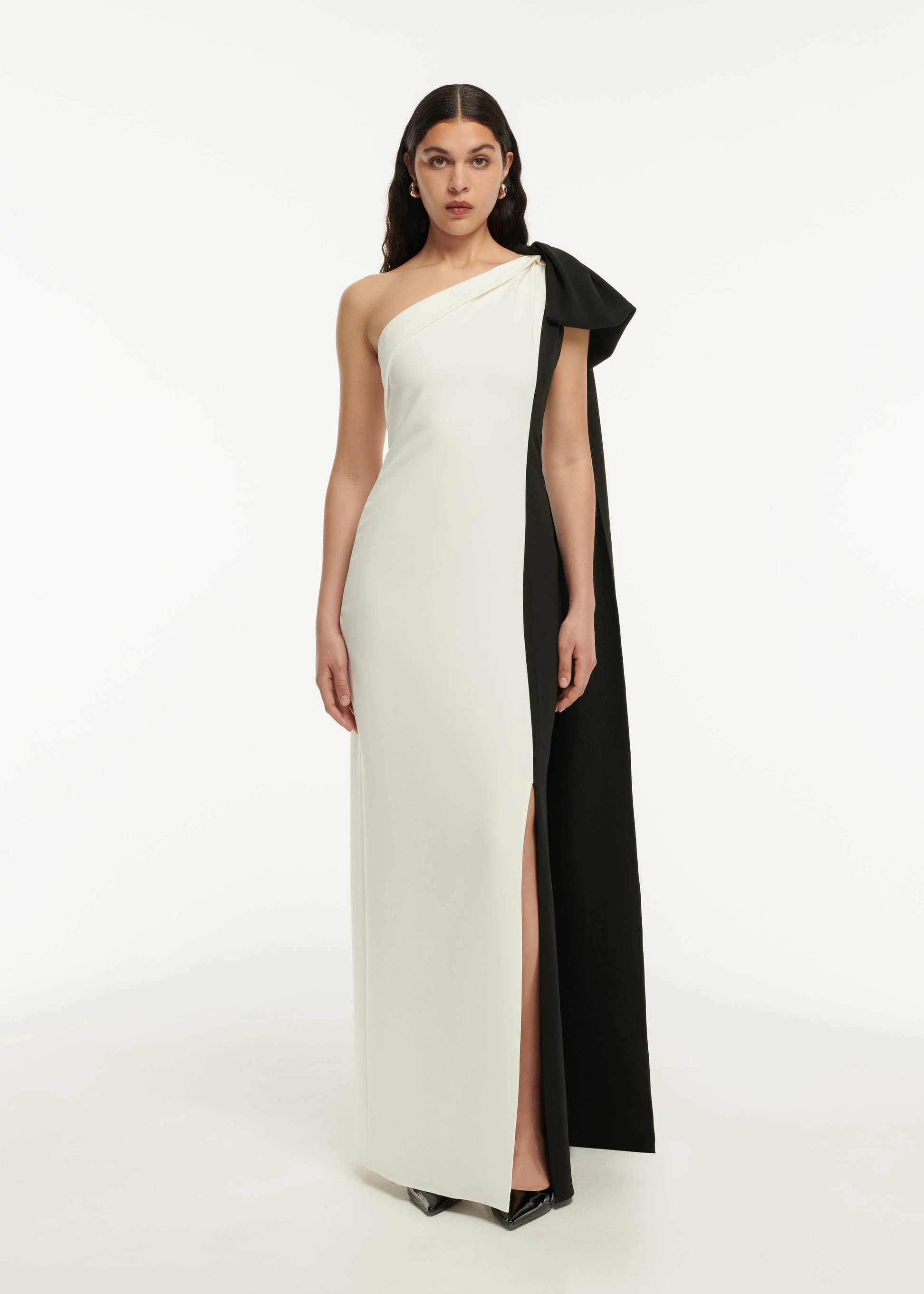 Elegant One Shoulder Jersey Evening Dresses Temperament Straight Floor Length Side Slit Short Sleeves Special Occasion Gowns