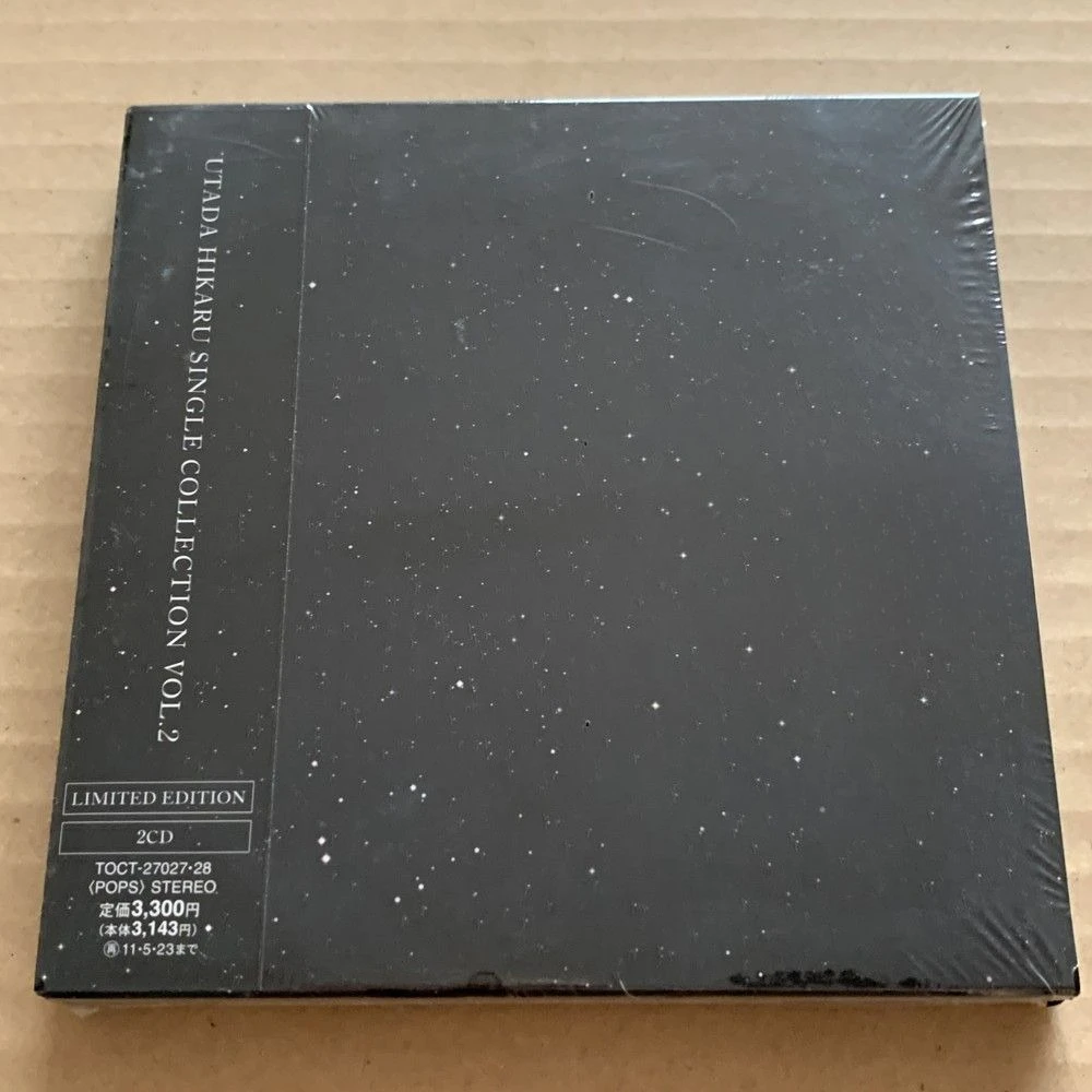 

Utada Hikaru SINGLE COLLECTION VOL.2 Аутентичный компакт-диск First Press для коллекции любителей J-pop, автомобилей, домашних игр