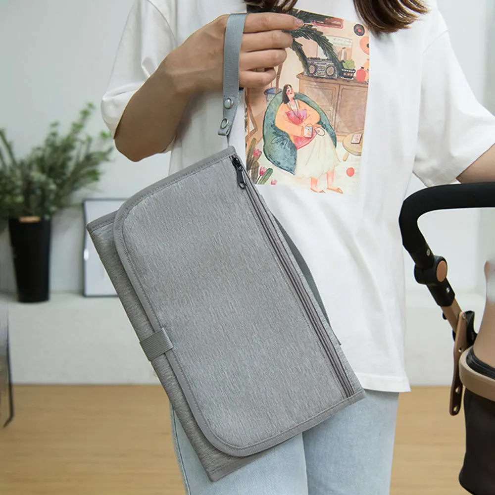 Sac pliant Portable mère femme voyage en plein air imperméable matelas à langer cadeaux multifonctionnel bébé couche organiser sac