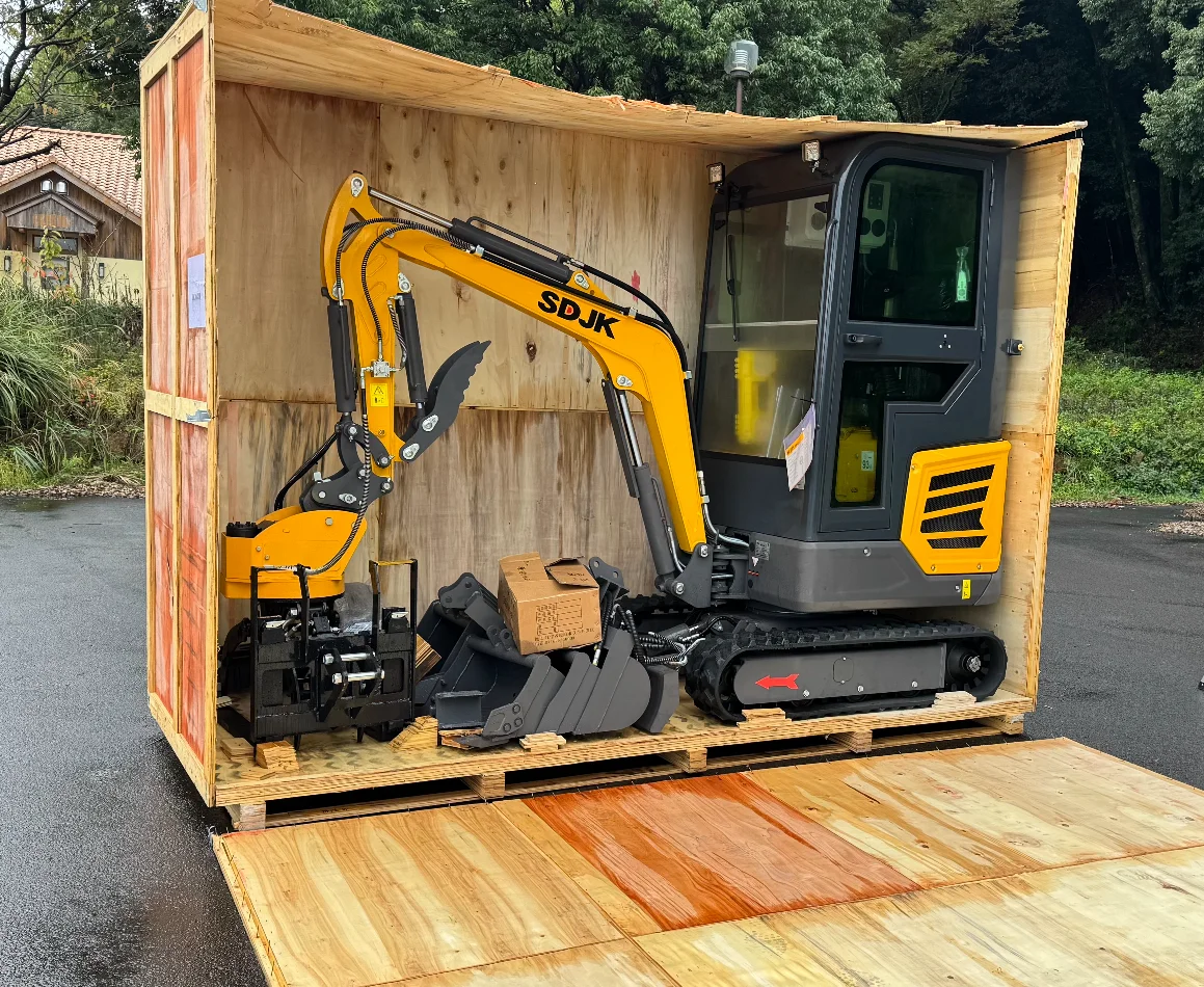 حفارة صغيرة رائجة البيع، حفار صغير مغلق متعدد الوظائف لزراعة الحدائق، تسليم مخصص وسريع