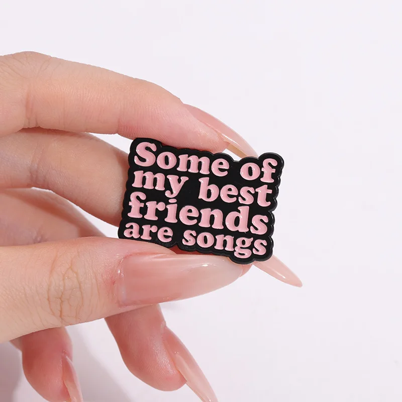 Fun Text Box Enamel Pins I Speak Movie Quotes Italian Fluent Brooch Lapel Badges Custom Jewelry Gift For Best Friends Wholesale