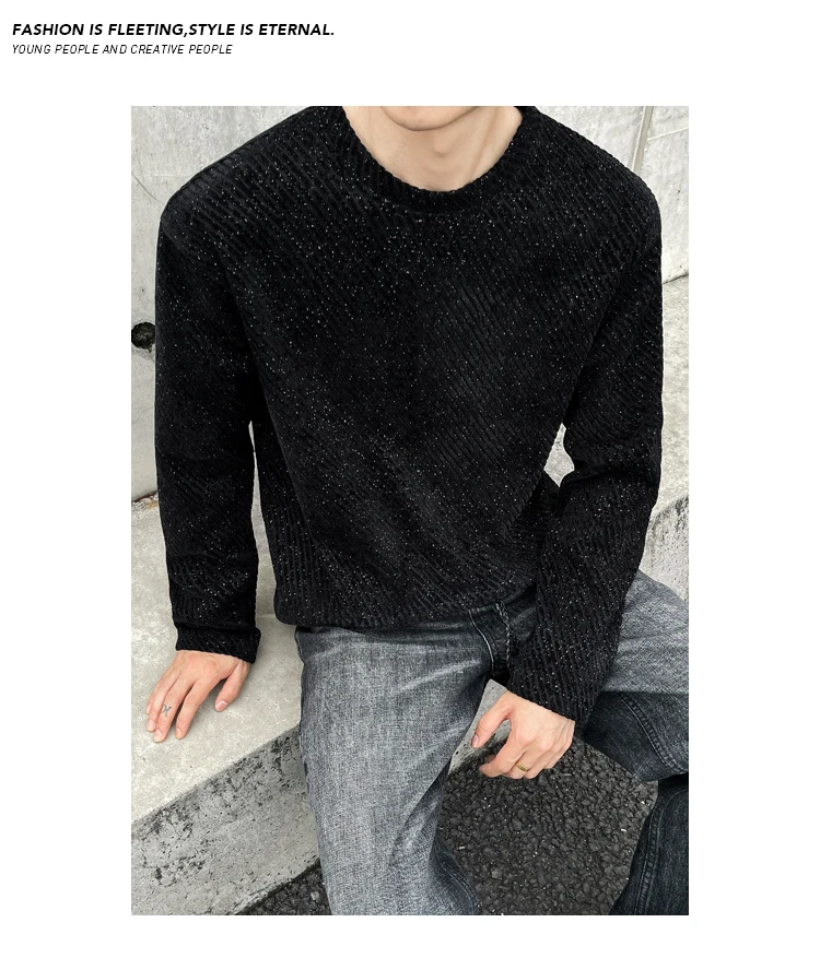 Herren-Sweatshirt mit Rundhalsausschnitt und langen Ärmeln, Jacquard-Stoff mit diagonalen Streifen, locker geschnittener Oversize-Schnitt für den täglichen Herbst-Outfit-Look. – Detail 19