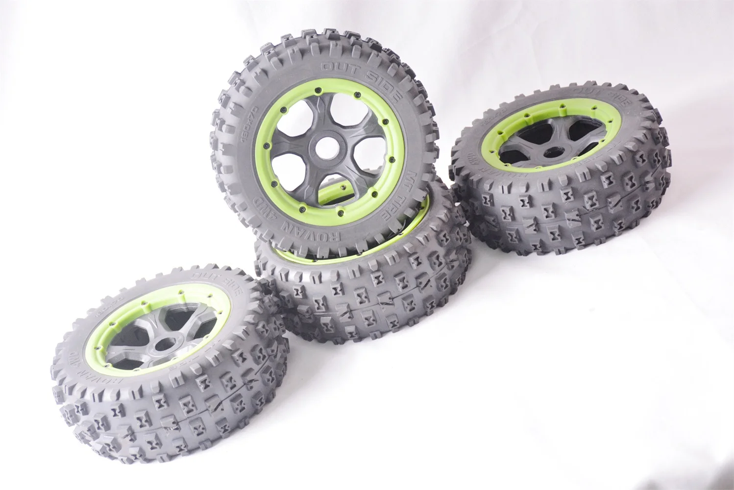 

New Strong Grip Wear-resistant Off-road Vehicle Wheels for 1/5 ROFUN LT LOSI 5IVE-T DTT