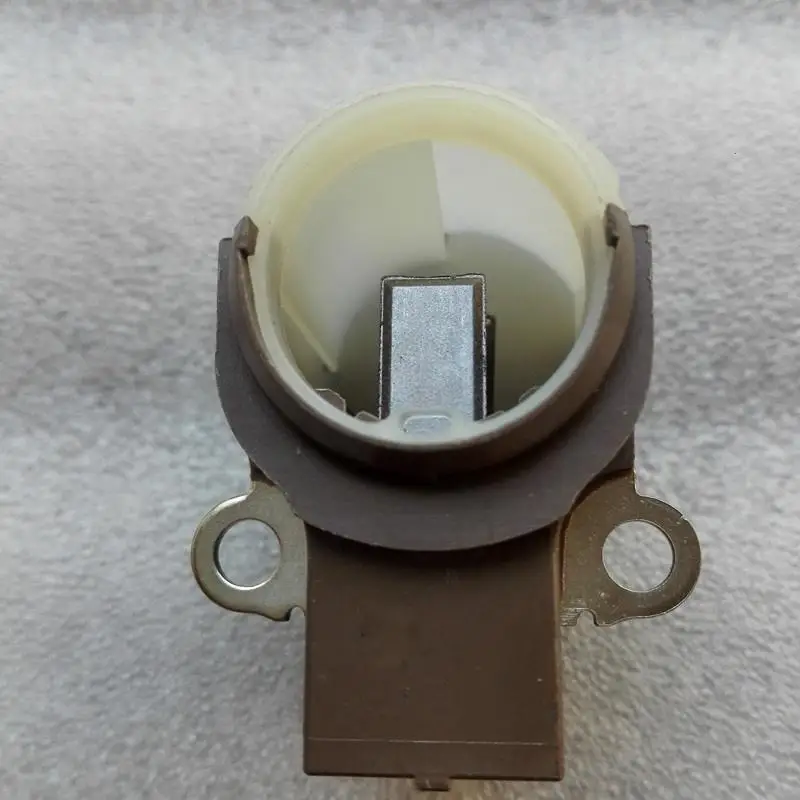 لكامري كراون لكزس RX350 ، RX330 RC350 IS250 GS350 GS300 التيار المتناوب المولد حامل فرشاة الكربون ومجموعة فرشاة الكربون