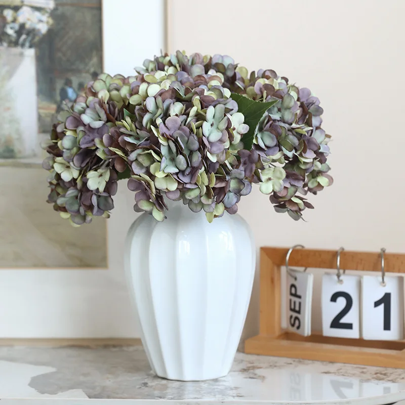 Autumn Hydrangea Artificial Flower Retro Style Home Dining Table Decoration Hotel Wedding Art Decoration Simulation Flower