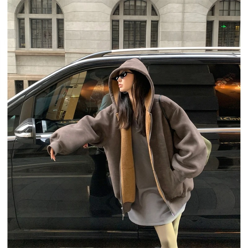 A Casual, Comfortable, Beautiful, Fashionable, Gentle and Elegant, Loose Hooded Coat Made of Fur in Winter