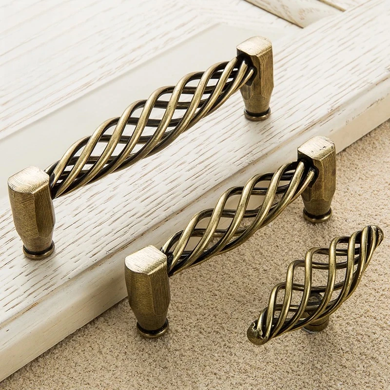 

Out Birdcage Handles Drawer Knobs Wardrobe Door Pullers Furniture HandleVintage Antique Bronze Cabinet Handles Hollow