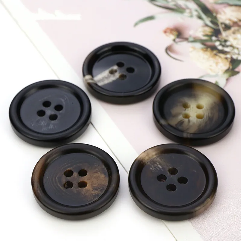 50pcs 15/18/20/25mm Classic Resin 4 Holes Round Button For Overcoat Jackets Sweaters Suits Shirts Sewing Plastic buttons