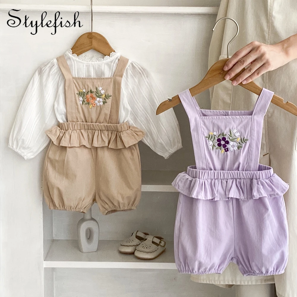 Autumn new 0-3 year old baby set for baby girl with jacquard long sleeved top and embroidered overalls