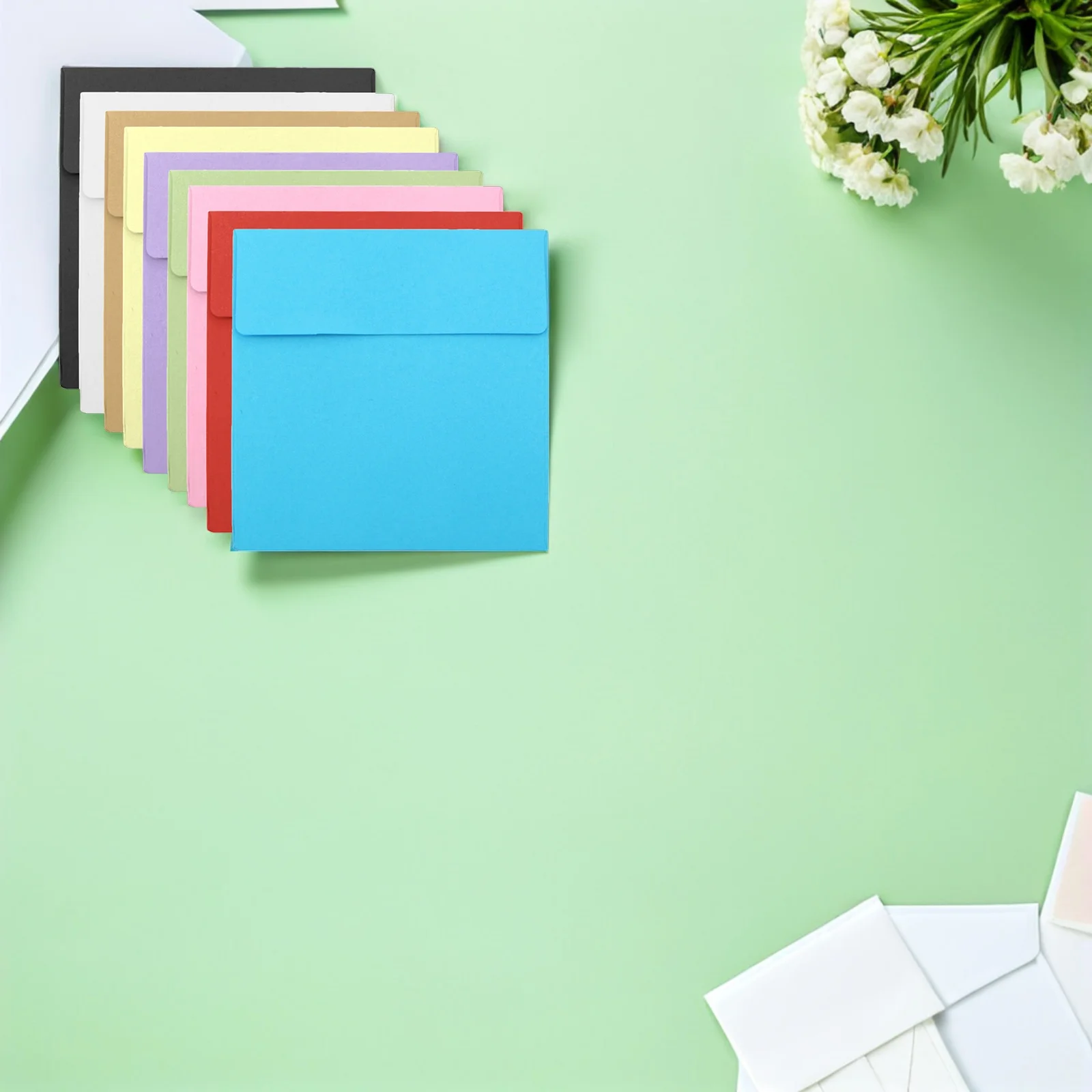 

100Pcs Kraft Paper Small Envelopes Blank Square Cash Coin Card Envelopes for Invitation Greeting Letter Cards Paper Envelops