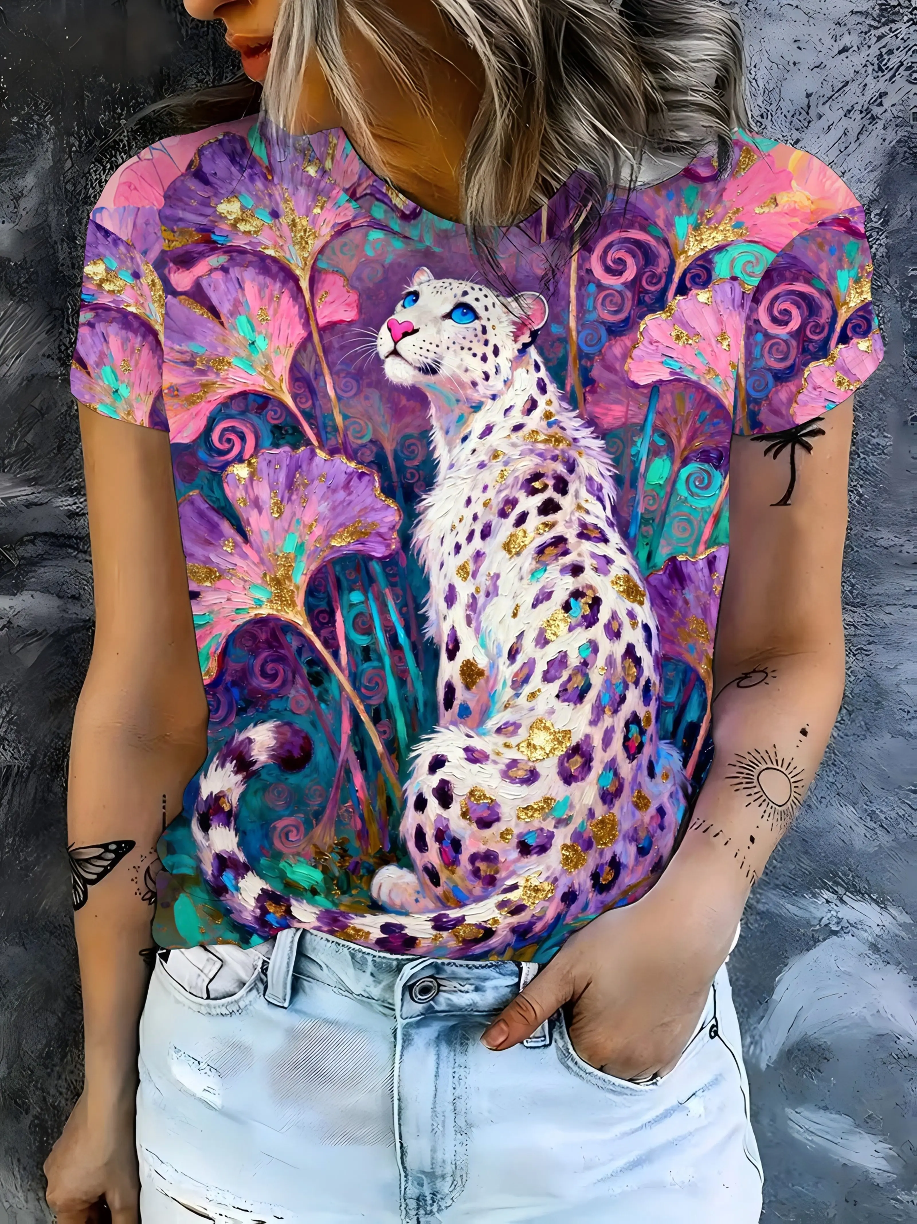 Women Crew Neck Short Sleeve T‑Shirt, Fantasy Colorful Leopard Ginkgo Floral Art Graphic Print Casual Summer Tee