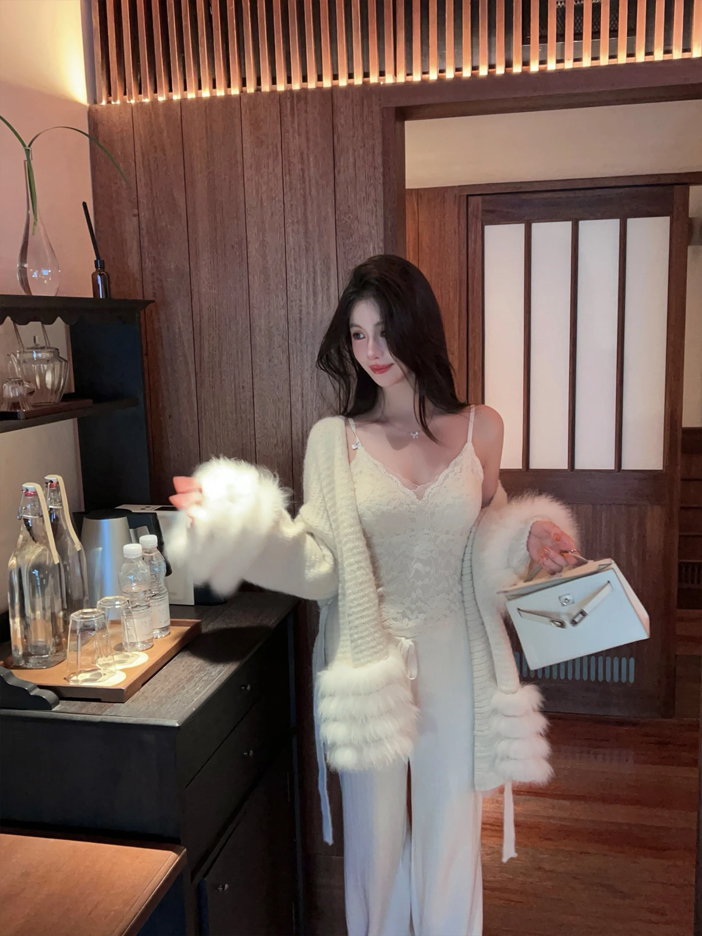 

FairyJiang Knitted Cardigan Coat Women's Mid-Length Waist-Cinching White Fur Real Fur Coat Casual Sle Long Sve V-Ne